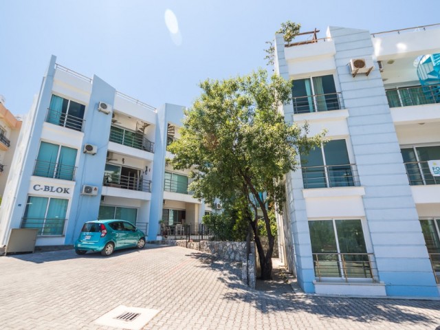 GIRNE LAPTA, GENIS 2+1 DAIRE, 85 M2, großer BALKON, Gemeinschaftspool, Parkplatz, Aussicht ** 