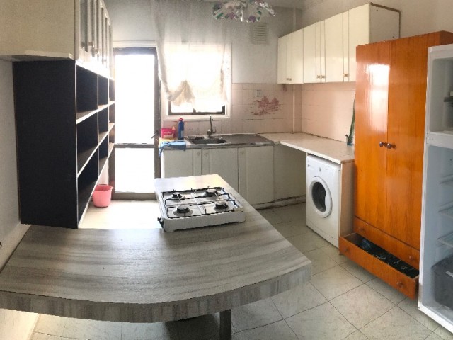 A SUPER OPPORTUNITY FOR INVESTMENT PURPOSES, GIRNE IS IN THE CENTER, GENIS 2 + 1 APARTMENT,HISSE KOCAN, AKPINAR CIVARI, IN THE CENTER, TEL: 0542 8671000 ONER ** 