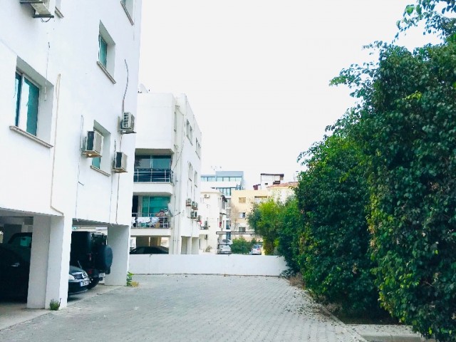 Flat For Sale in Girne Merkez, Kyrenia