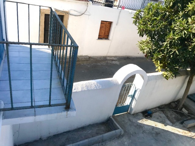 A COUNTRY CYPRUS HOUSE IN THE GIRNE TURK NEIGHBORHOOD , 3 BEDROOMS , TERRACE , GARDEN , CLOSE TO EVERYWHERE ** 