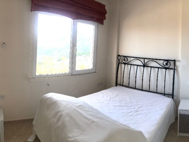 GIRNE ARAPKOY, VILLA MIT MUSTAKIL POOL, HERRLICHE AUSSICHT AUF DENIZ UND DAG, 4 SCHLAFZIMMER , GIRNE 15 MIN. , GEEIGNET FÜR KREDIT ** 