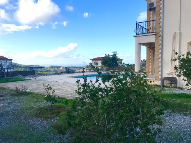 GIRNE ARAPKOY , AMAZING VIEWS , DETACHED VILLA WITH POOL , 4 / 5 BEDROOMS , 280 M2 ,800 M2 LAND . KYRENIA 15 MINUTES , INDIVIDUAL TITLE DEEDS