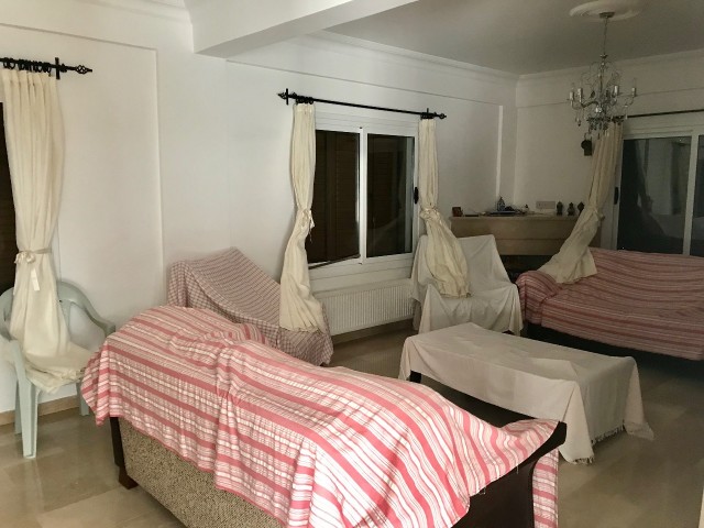 GIRNE-LAPTA, MUSTAKIL VILLA AM MEER, 6 SCHLAFZIMMER , MIT POOL ,AUSSICHT TEL: 0542 867 1000 ONER ** 