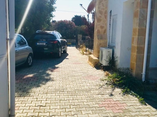 3+ 1 VILLA FOR SALE IN LAPTADA, 300 METERS FROM THE SEA ** 