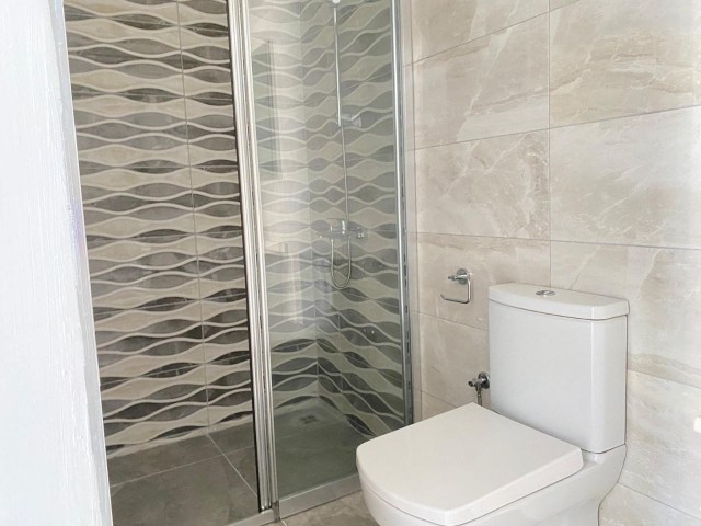 LARGE NEW 3+1 FLAT FOR SALE IN THE CENTER OF KYRENIA