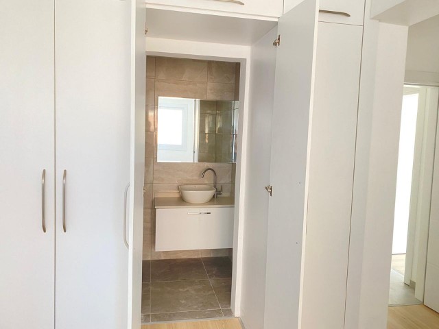 LARGE NEW 3+1 FLAT FOR SALE IN THE CENTER OF KYRENIA