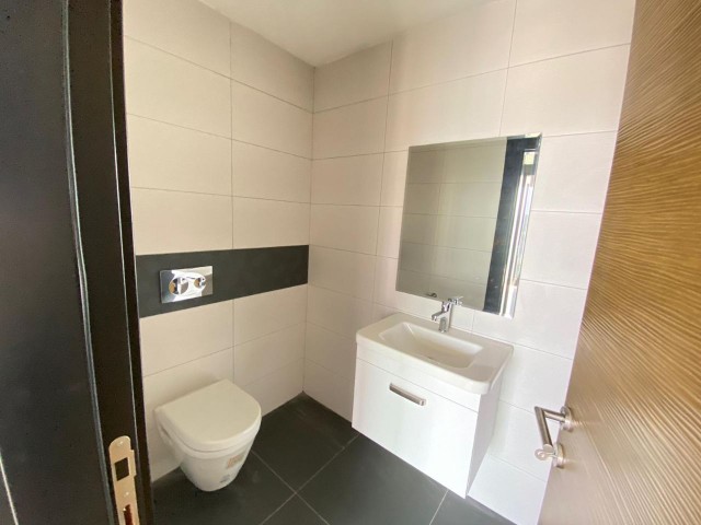 1+1 NEW FLAT FOR SALE IN A RESIDENCE IN KYRENIA