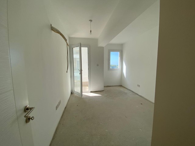 3+1 NEW FLAT FOR SALE IN KYRENIA CENTER