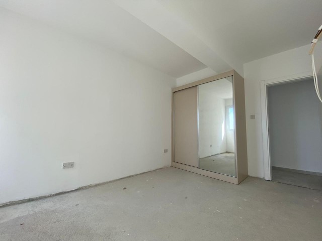 3+1 NEW FLAT FOR SALE IN KYRENIA CENTER