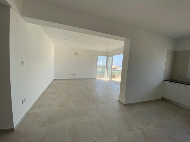 3+1 NEW FLAT FOR SALE IN KYRENIA CENTER