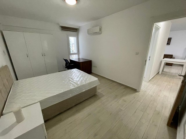 2+1 Wohnung zum Verkauf im Kyrenia Center