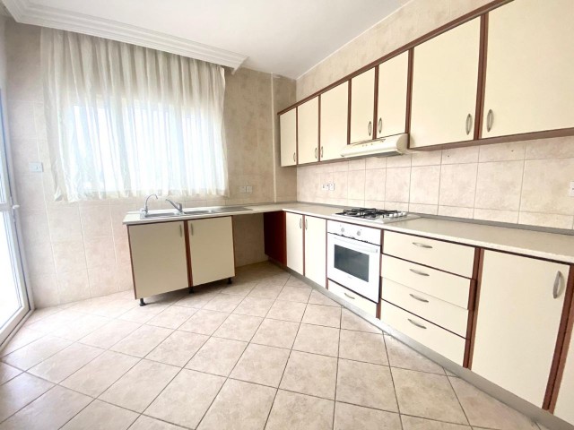 2+1 Furnished Flat For Rent In Upper Girne