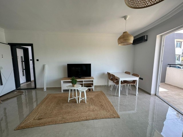 FULLY FURNISHED 1+1 APARTMENT FOR SALE IN A COMPLEX WITH POOL IN GİRNE KARAOĞLANOĞLU