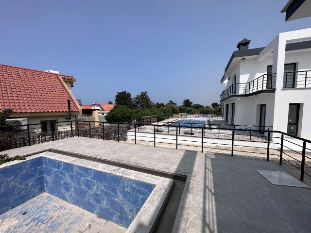 Ready To Move Duplex Villas With Pool Suitable For Investment In Karşiyaka