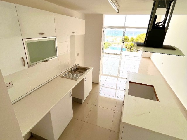 GIRNE LAPTA , BY THE SEA , BEAUTIFUL CONTEMPORARY  PENTHOUSE APARTMENT , GREAT VIEWS , VERY SPECIOUS , HUGE TERRACE AND BALCONY