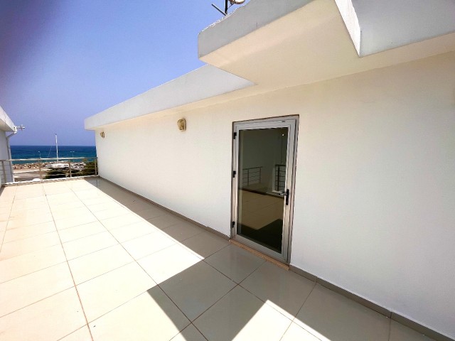 GIRNE LAPTA , BY THE SEA , BEAUTIFUL CONTEMPORARY  PENTHOUSE APARTMENT , GREAT VIEWS , VERY SPECIOUS , HUGE TERRACE AND BALCONY