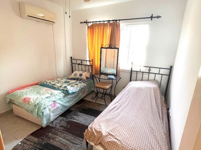 GIRNE CATALKOY , SUPER DENIZ VE DAG MANZARALI , HAVUZLU SITE , GENIS 2+1 DAIRE , BALKON 