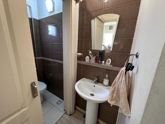 2+1 Flat For Sale In Girne Turk Mahallesi Kyrenia