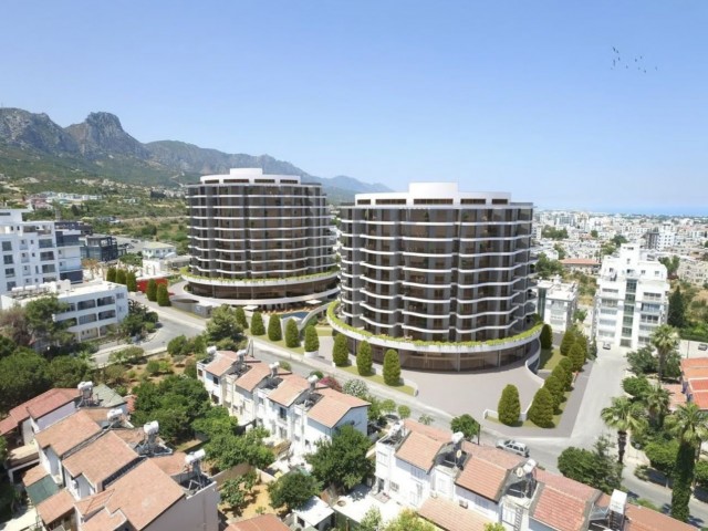 KYRENIA CENTER – SCHICKE 2+1-WOHNUNG MIT BALKON, PANORAMABLICK, POOL, SPA-EINRICHTUNGEN