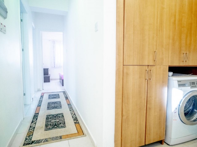 GIRNE, ALSANCAK - HOMELY 3+1 APARTMENT IN A GREAT LOCATION WITH POOL