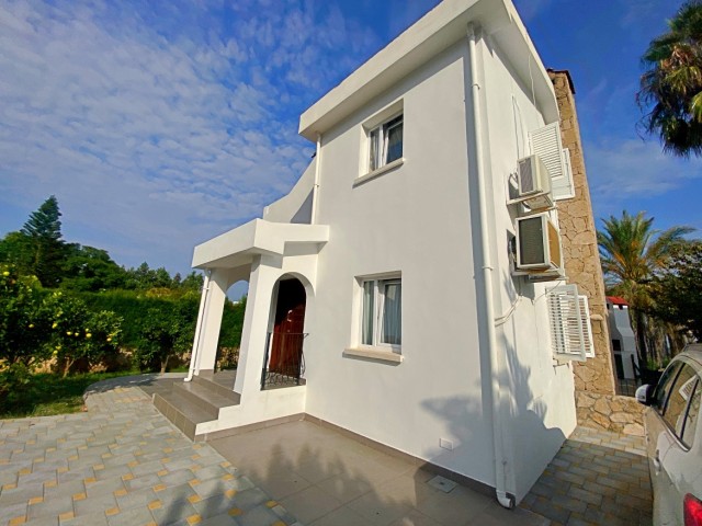 Ozanköy'deki villa sessiz ve konforlu bir konaklama için ideal bir yerdir!