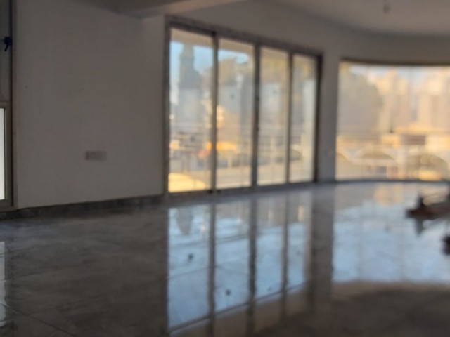 Famagusta, Workplace for Rent Next to City Mall