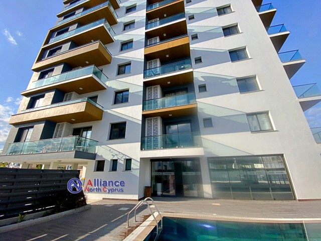 Long Beach yakınında yeni, full eşyalı 1+1 daire