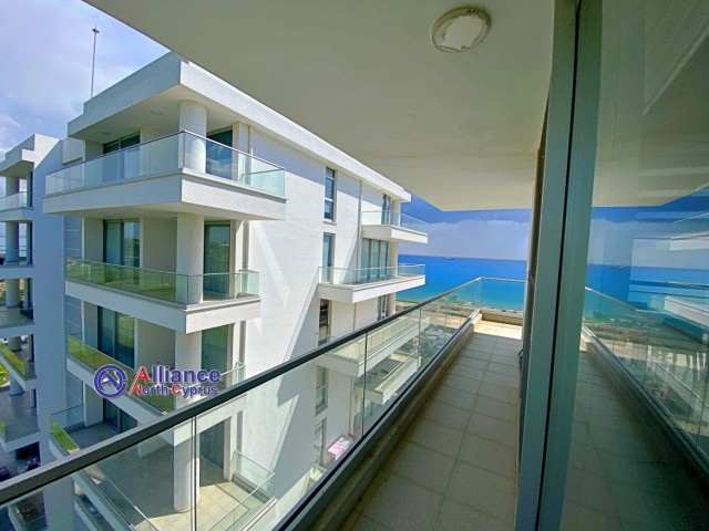 Apartment 2+1 in Abelia, in Bogaz, stunning panoramas of the sea and mountains!