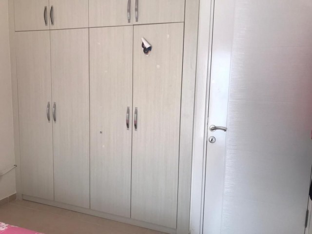 SPACIOUS 3+1 FLAT FOR SALE LOCATED BEHIND THE PRIMARY SCHOOLS IN GIRNE ALSANCAK