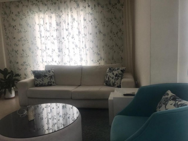 SPACIOUS 3+1 FLAT FOR SALE LOCATED BEHIND THE PRIMARY SCHOOLS IN GIRNE ALSANCAK