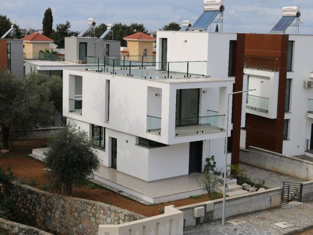 KYRENIA-OZANKÖY FINAL UNIVERSITY DISTRICT 2 + 1 PRIVATE VILLA ** 