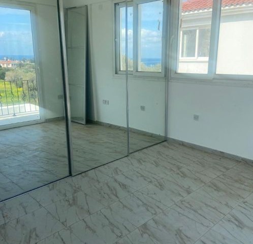 Şok fiyata 6+2 villa , Karşıyaka'da