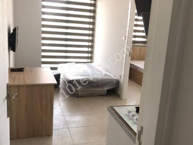 1+1 Flat For Rent in Gönyeli - Female Student Preferred (للبنات - شقة ١+١ للإيجار في الغونيلي)