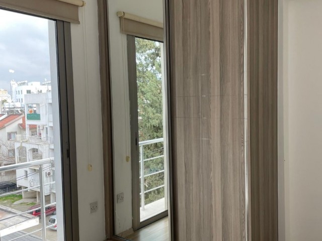 1+1 Flat for Rent in Girne, Near Lavaş (١+١ للايجار خلف مطعم لافاش)