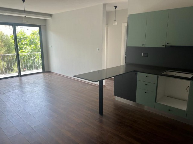 3+1 FLAT FOR SALE IN NICOSIA YENISEHIR REGION  ( للبيع شقة صفر ٣+١ في لفكوشا ينيشهير)