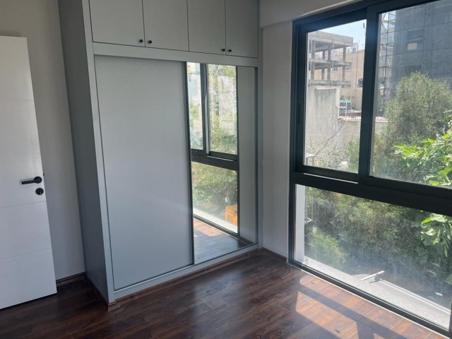 3+1 FLAT FOR SALE IN NICOSIA YENISEHIR REGION  ( للبيع شقة صفر ٣+١ في لفكوشا ينيشهير)