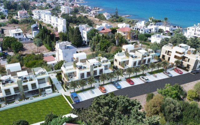 1+1 Wohnungen Zum Verkauf In Gehweite Zum Meer In Kyrenia Karaoglanoglu ** 