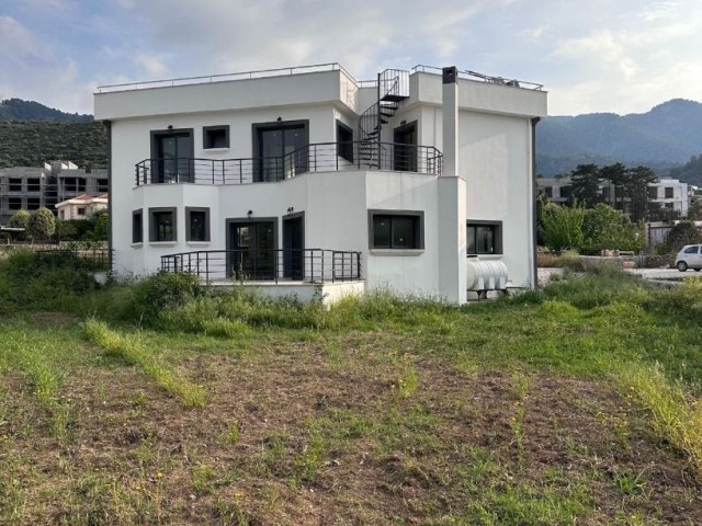 4+1 Villa for Sale in 1 Decare of Garden in Alsancak, Kyrenia
