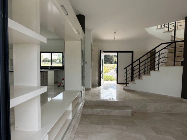 4+1 Villa for Sale in 1 Decare of Garden in Alsancak, Kyrenia