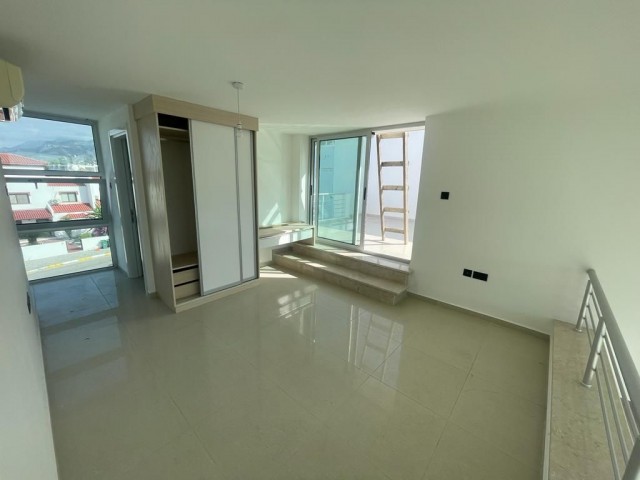 2+1 Opportunity Flat for Sale with Terrace Jacuzzi, Parent Bathroom in a Complex with Pool in Doğanköy, Girne