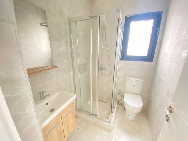 Opportunity 4+1 Villa for Sale in Girne Karşıyaka, on a 700 m2 Plot, with Sea View and En-suite Bathroom