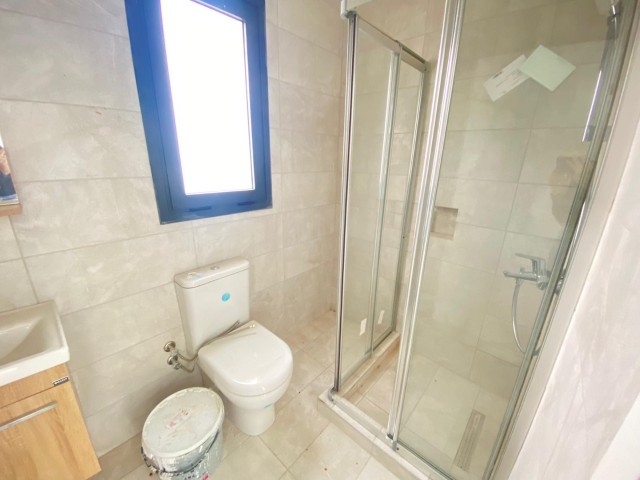 Opportunity 4+1 Villa for Sale in Girne Karşıyaka, on a 700 m2 Plot, with Sea View and En-suite Bathroom