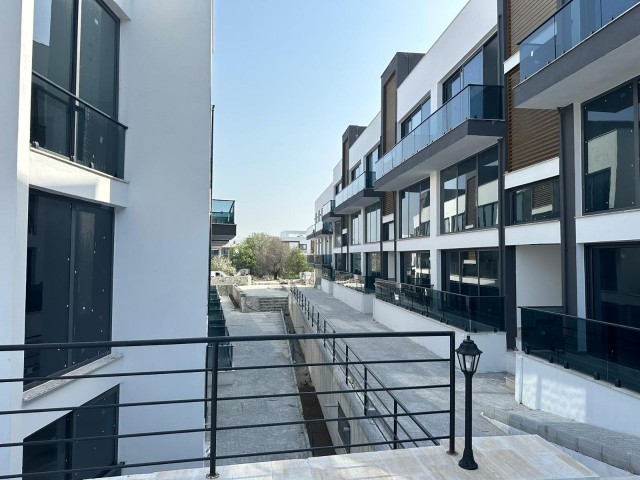 Opportunity 2+1 Completed Flats for Sale in a Site with a Pool in Alsancak, Kyrenia, with the Possibility of Payment in Installments