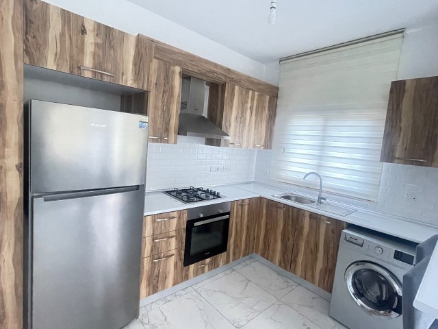 آپارتمان 1+1 Bahçeli Fırsat برای اجاره در Girne Karaoğlanoğlu، نزدیک به دریا و فاصله پیاده روی تا دانشگاه آمریکایی Girne
