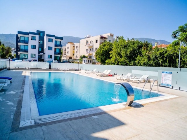 Komplett möblierte 2+1-Wohnung zur Miete an einem neuen Standort mit Pool in Alsancak, Kyrenia