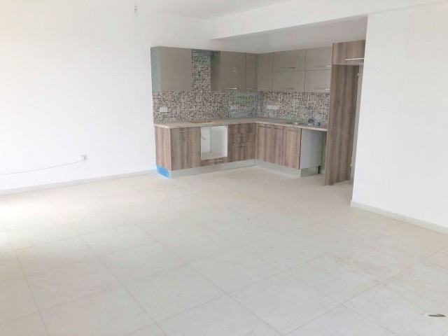 Penthouse Kaufen in Gönyeli, Nikosia