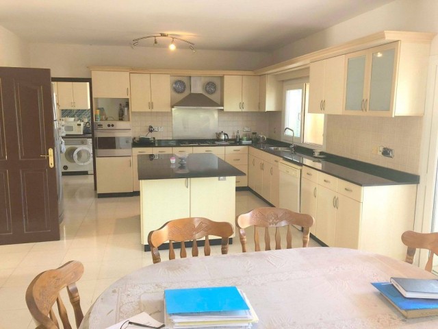 Detached House For Sale in Çatalköy, Kyrenia