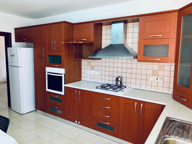 Flat To Rent in Köşklüçiftlik, Nicosia