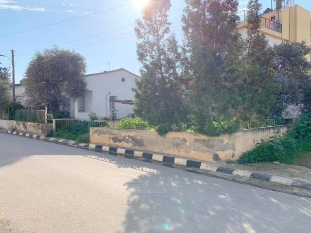 Detached House For Sale in Alayköy, Nicosia