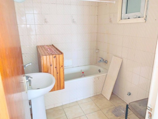 Flat For Sale in Yenişehir, Nicosia